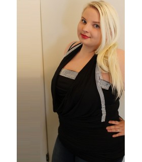 Black top with rhine decorations (Plus Size)