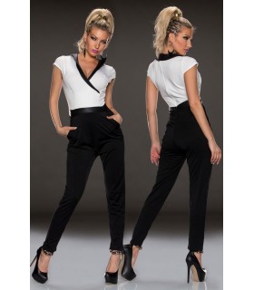 Valkomusta jumpsuit