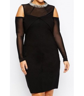 Musta strassikoristeinen mesh-juhlamekko (plus size)