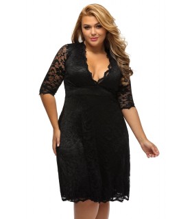 Black half-sleeved v-lace dress (plus size)