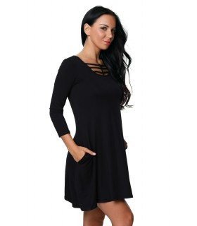 Black lattittittie-tinted loose dress (plus size)