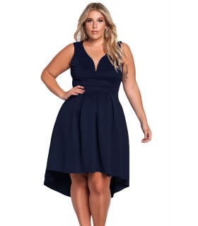 Tummansininen high low v-juhlamekko (plus size)