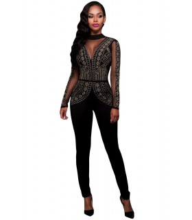 Musta niittikoristeinen mesh jumpsuit