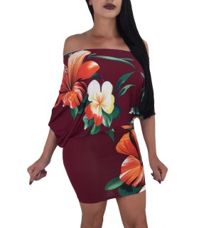Viininpunainen off-shoulder lepakkohihainen printtimekko [LÖYTÖ]