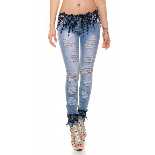 Koucla sinimustat...