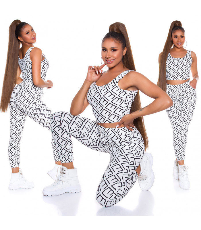 Valkoinen crop top printtikuvioinen joggerisetti