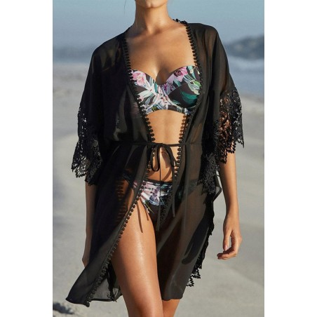 Kimono i svart mesh med dekorativt broderi