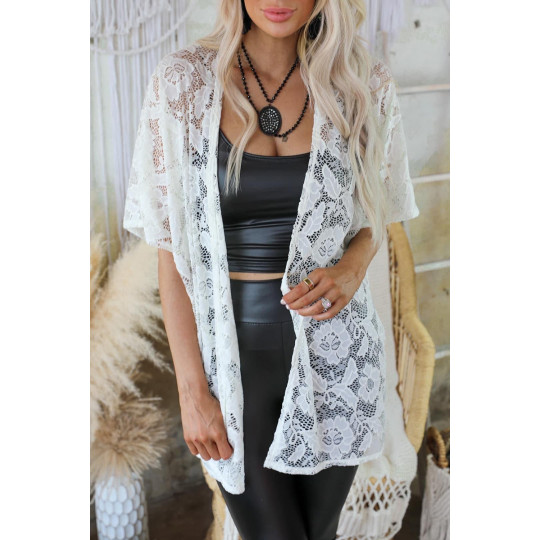 White short-sleeved lace boot