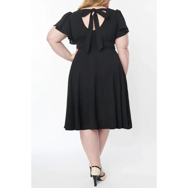 Musta lyhythihainen v-juhlamekko nauhoilla (plus size) – kuva 2