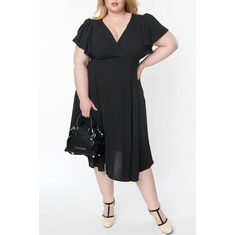 Musta lyhythihainen v-juhlamekko nauhoilla (plus size)
