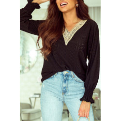 Black bag-sleeved decorative embroidered v-shirt