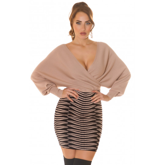 Cappuccino black bat sleeve...