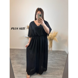 Mily musta lyhythihainen jumpsuit  (plus size)