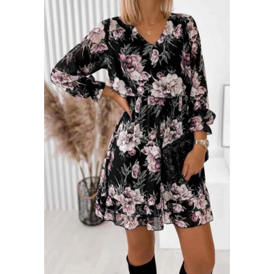 EB musta pitkähihainen...