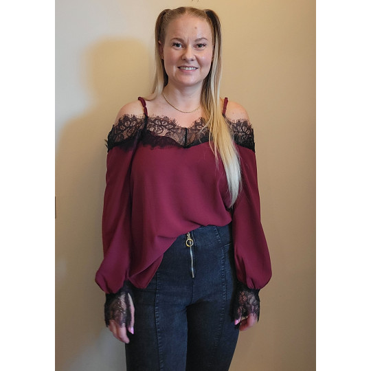 Bourgogne spetstrimmad blus...