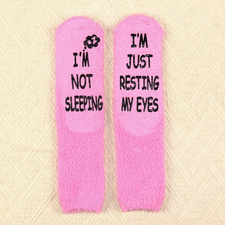 Vaaleanpunaiset I am not sleeping pörrösukat