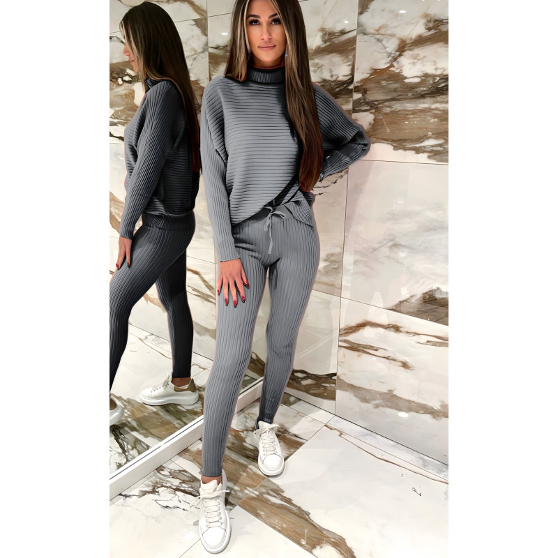 Rosy Days harmaa neuleoloasusetti