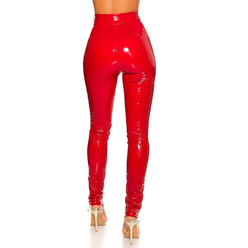 Koucla röda peppbyxor i latex look – kuva 4
