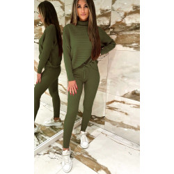 Rosy Days khakinvihreä neuleoloasusetti