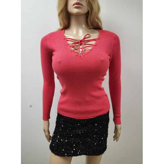 WHOO punainen neule nyöreillä