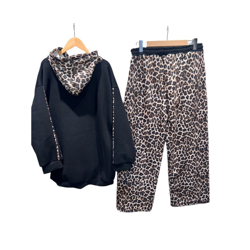 AmyClo svart leopardmönstrat loungeset (plus size) – kuva 4