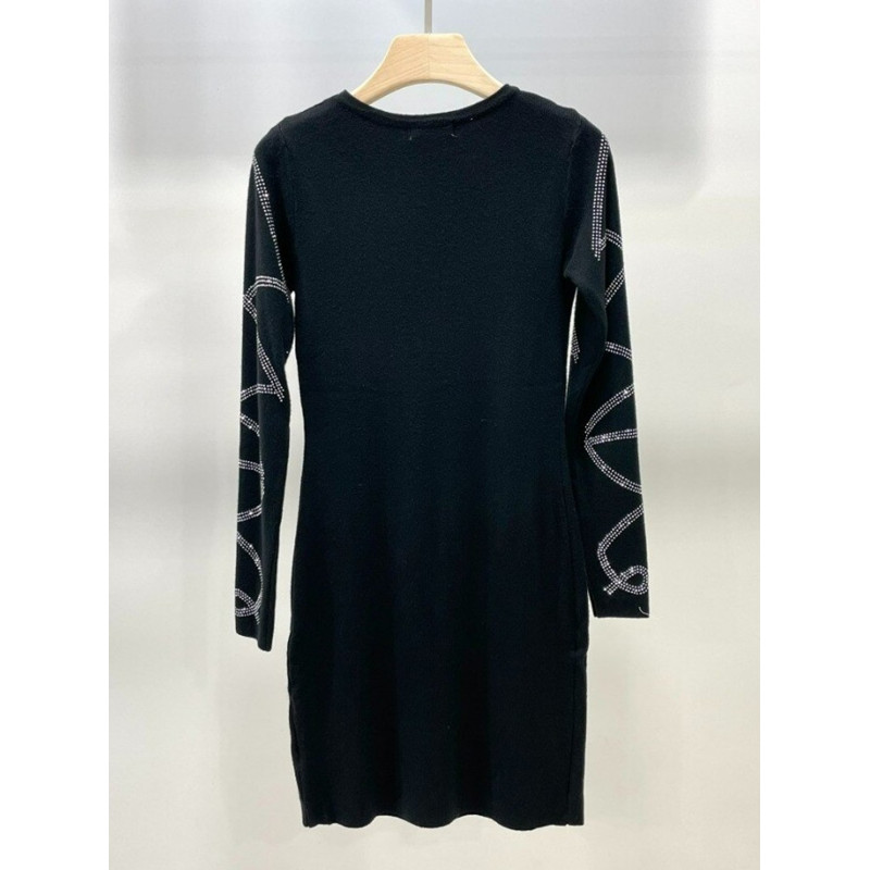 Rosy Days musta neulemekko strasseilla – kuva 4