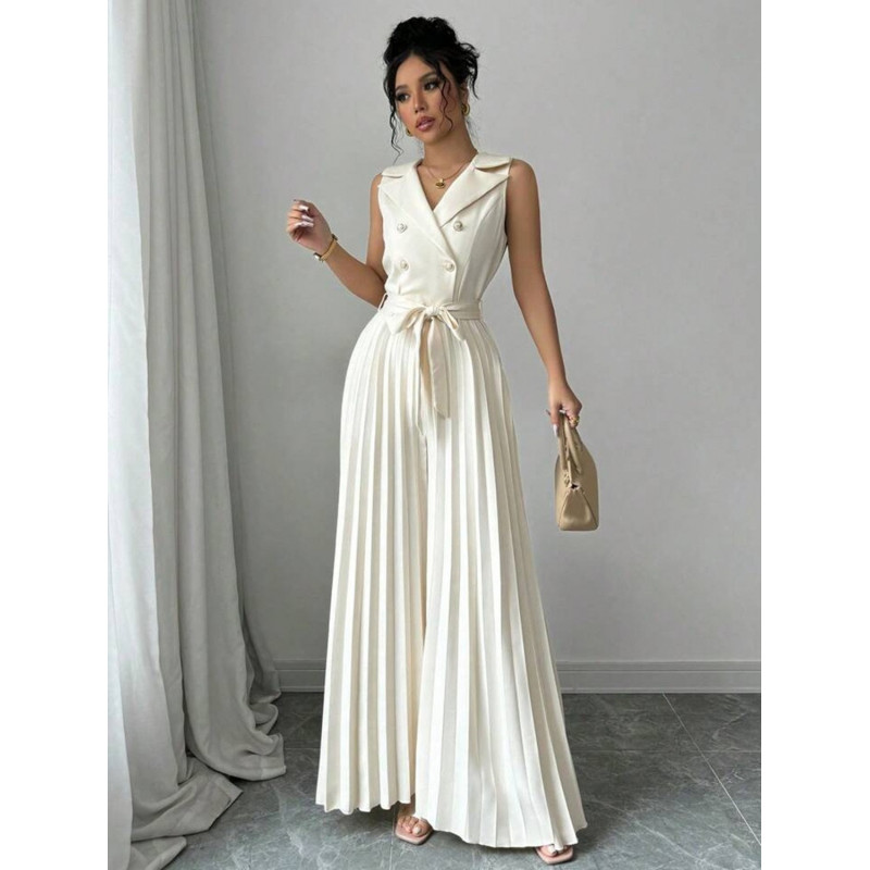Rosy Days beige jumpsuit vekkilahkeilla ja napeilla