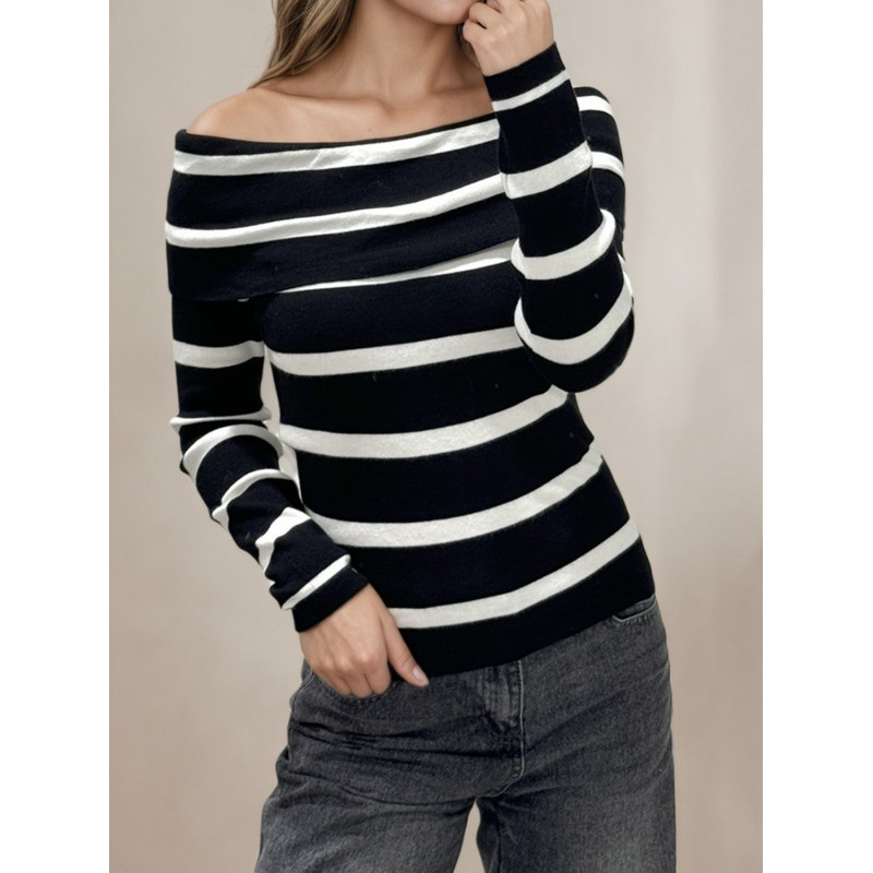 Rosy Days svartvit randig off-shoulder stickad tröja – kuva 4