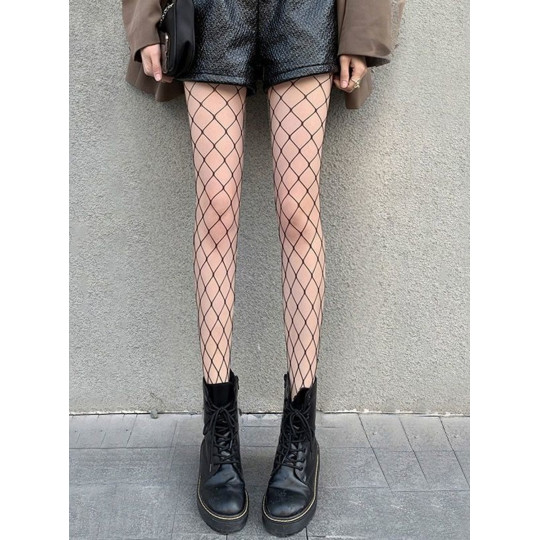 Black big-hole fishnet tights