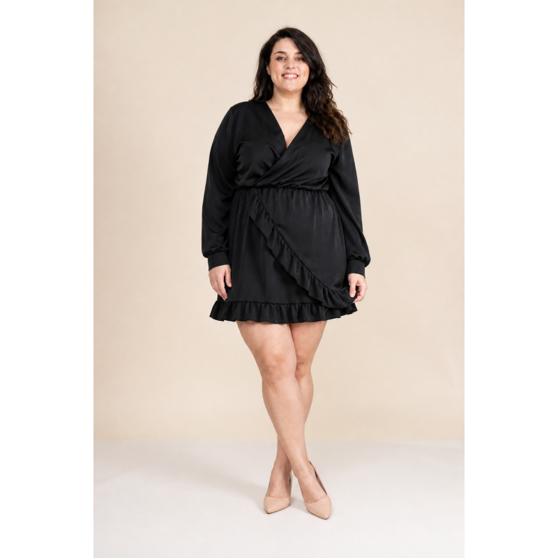 Kazaka musta pitkähihainen wrap-look v-minimekko (plus size)