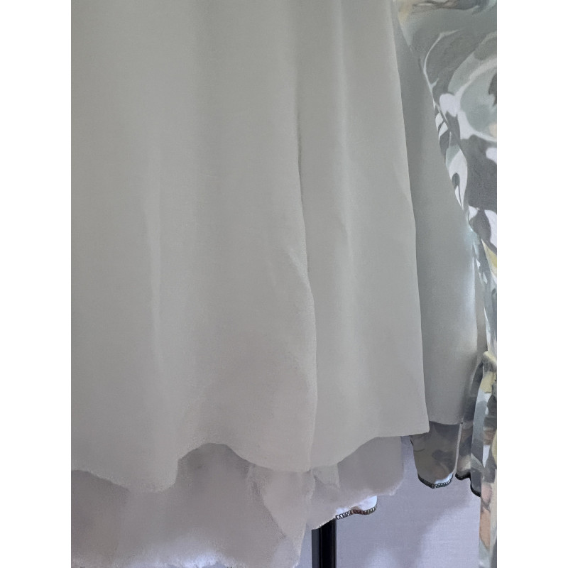 Mily grön blommönstrad shortskjol (plus size) – kuva 4