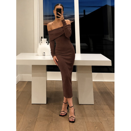 Rosy Days brun basic off-shoulder stickklänning